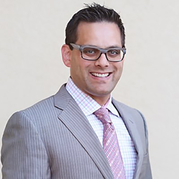 El Dr. Sacha Obaid en la revista Southlake Style
